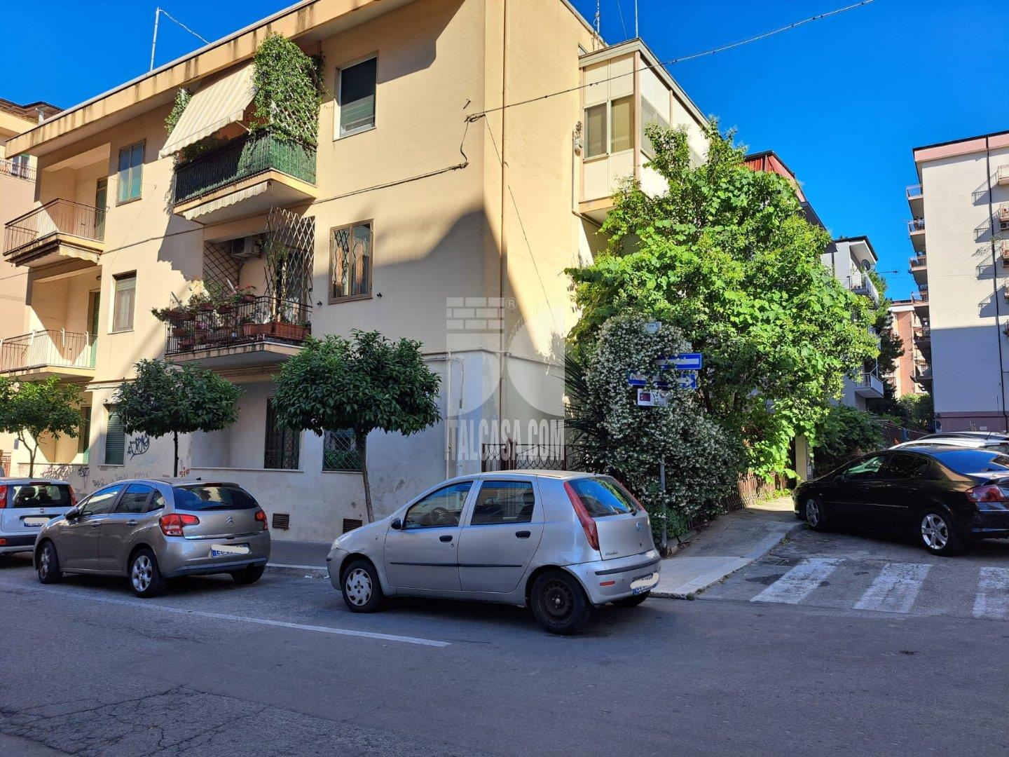 Appartamento in vendita a Crotone