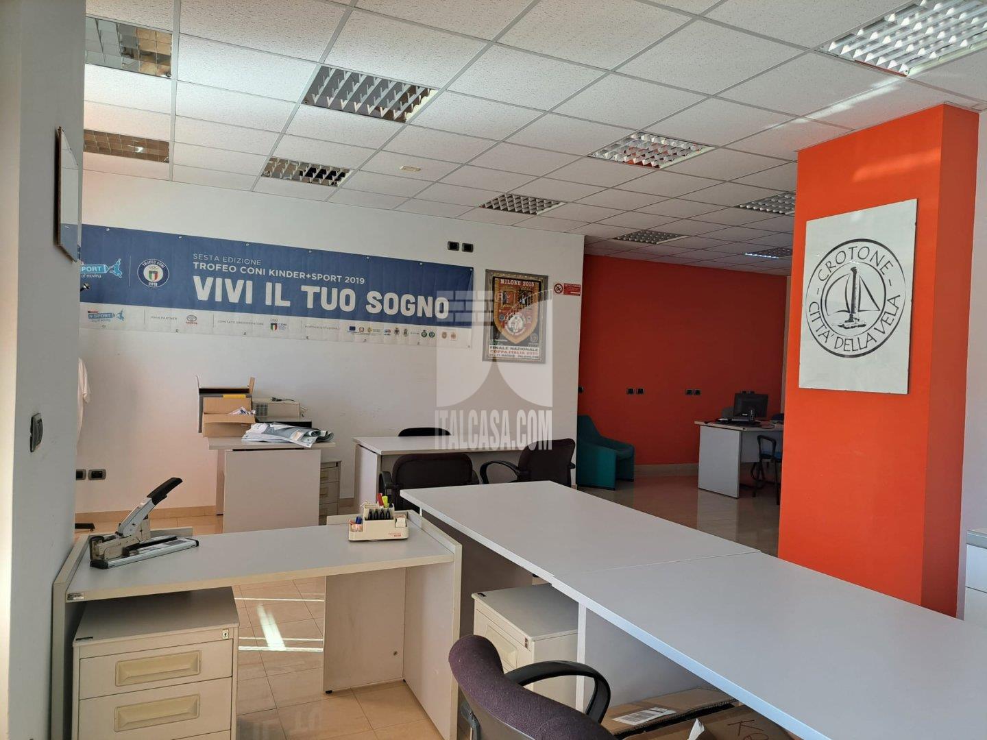 Ufficio in vendita a Crotone