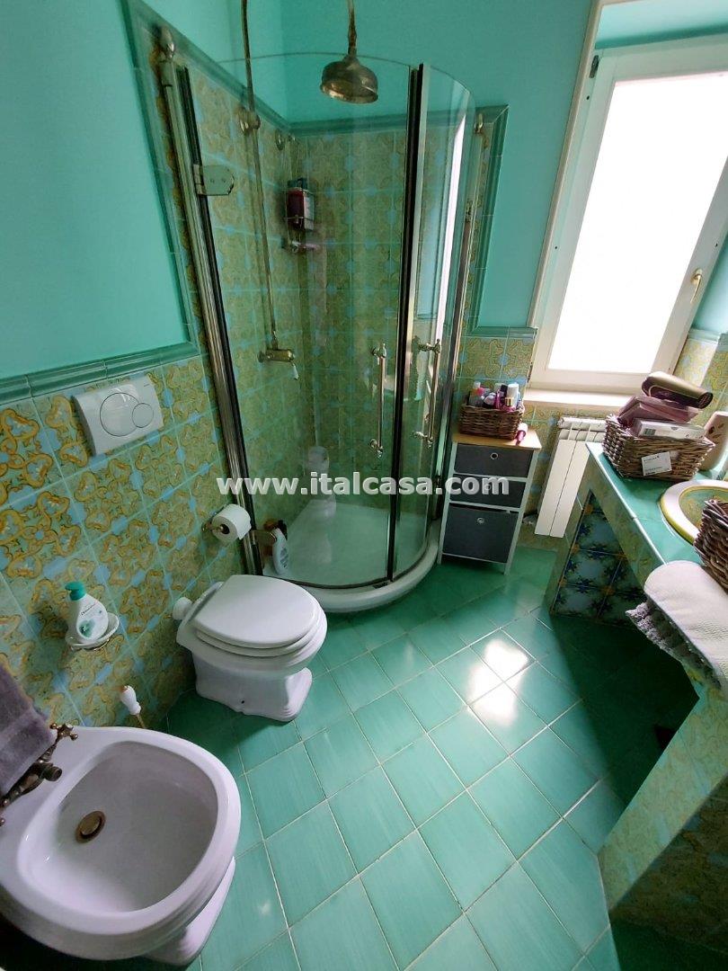 Villa Bifamiliare in vendita a Crotone