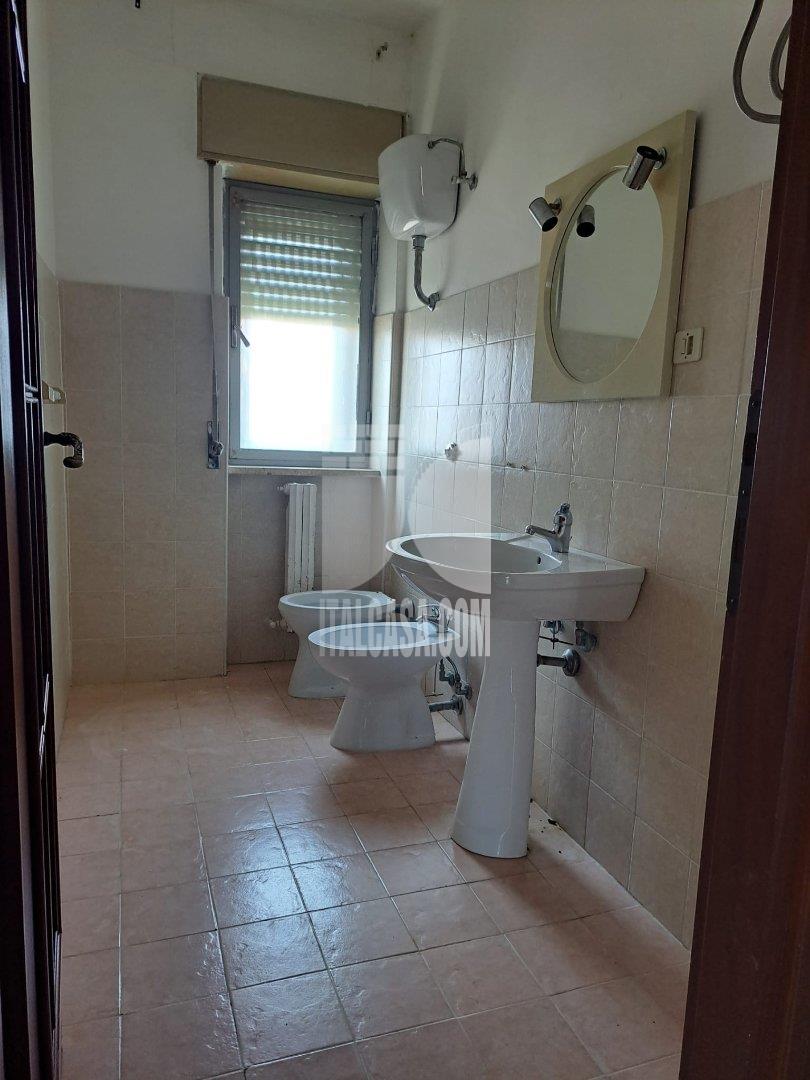 Appartamento in vendita a Crotone