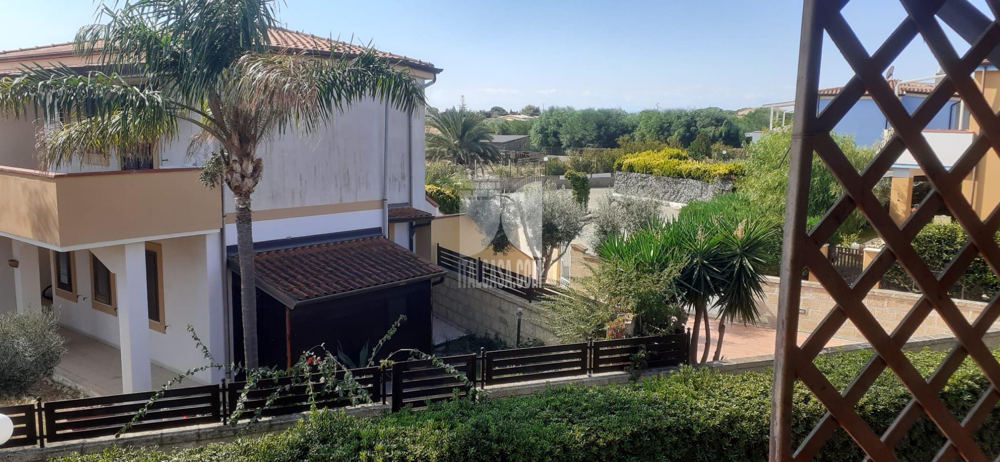 Appartamento in vendita a Isola di Capo Rizzuto