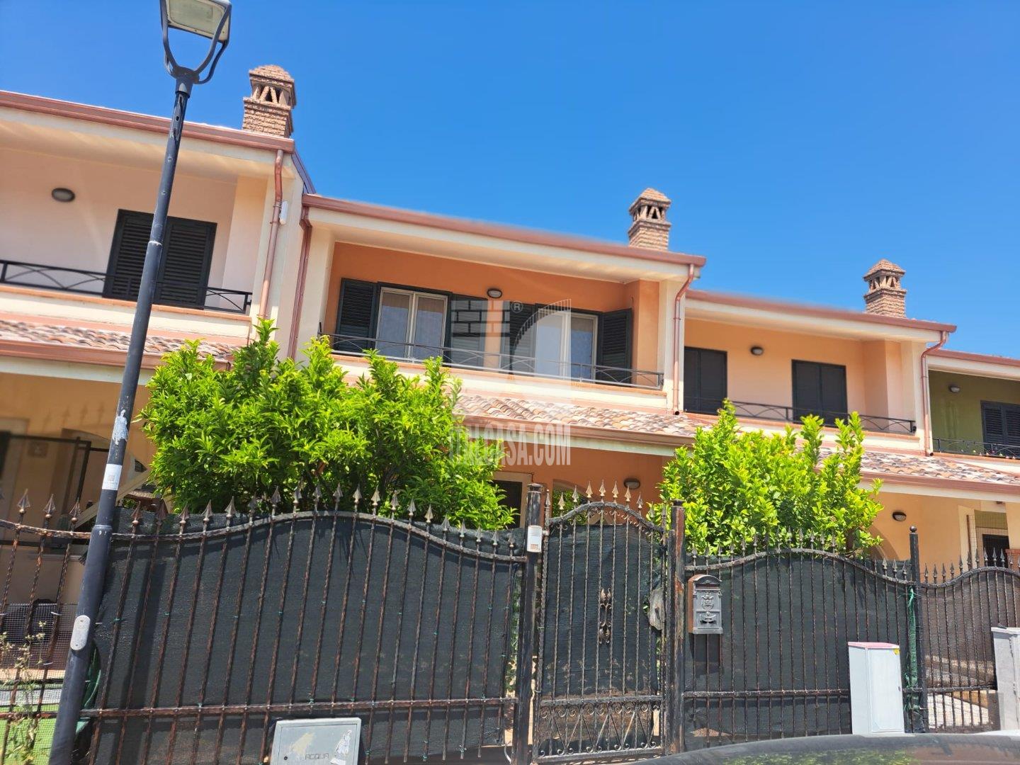 Villa a schiera in vendita a Crotone