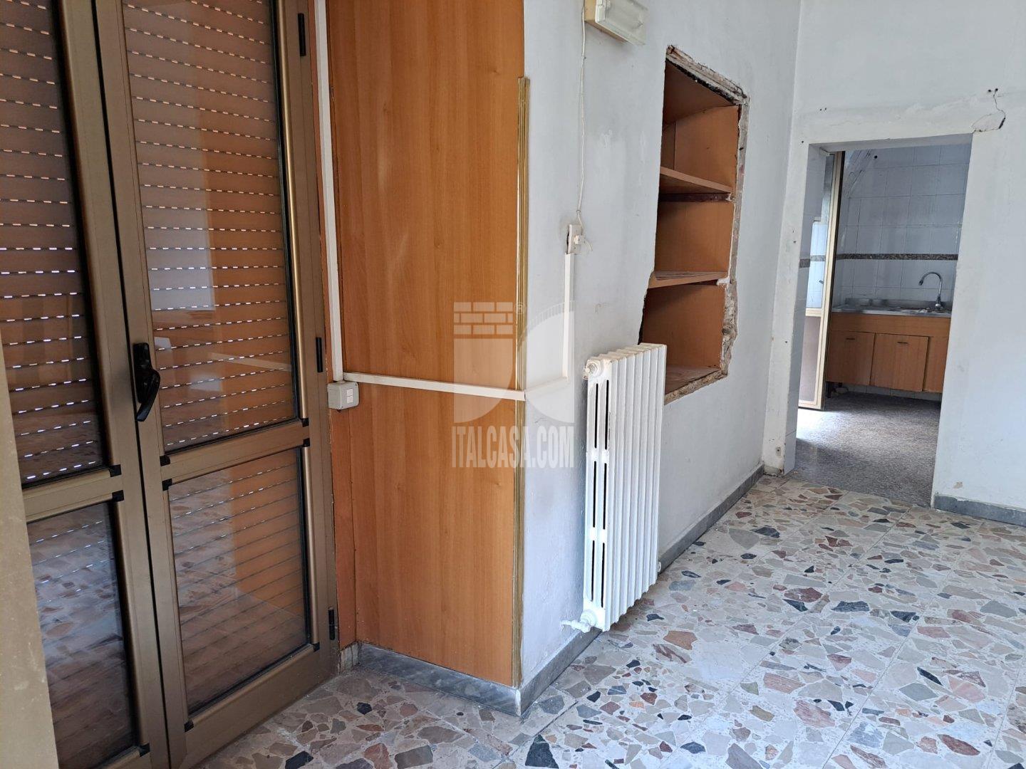 Appartamento in vendita a Crotone