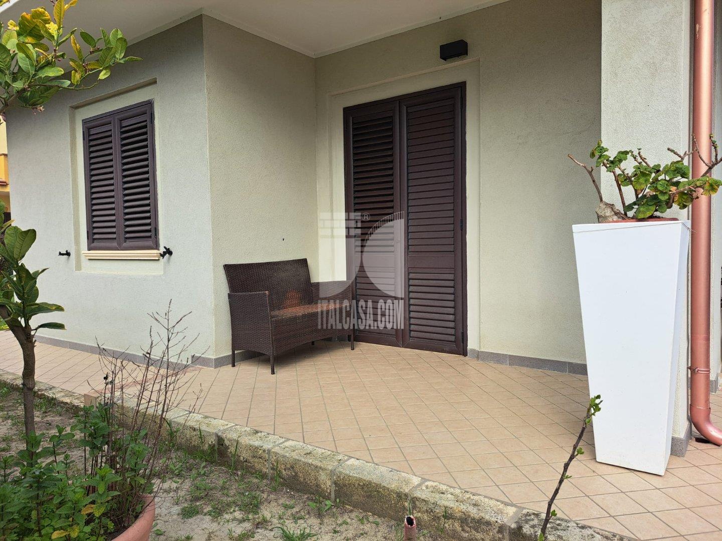 Villa Unifamiliare in vendita a Crotone