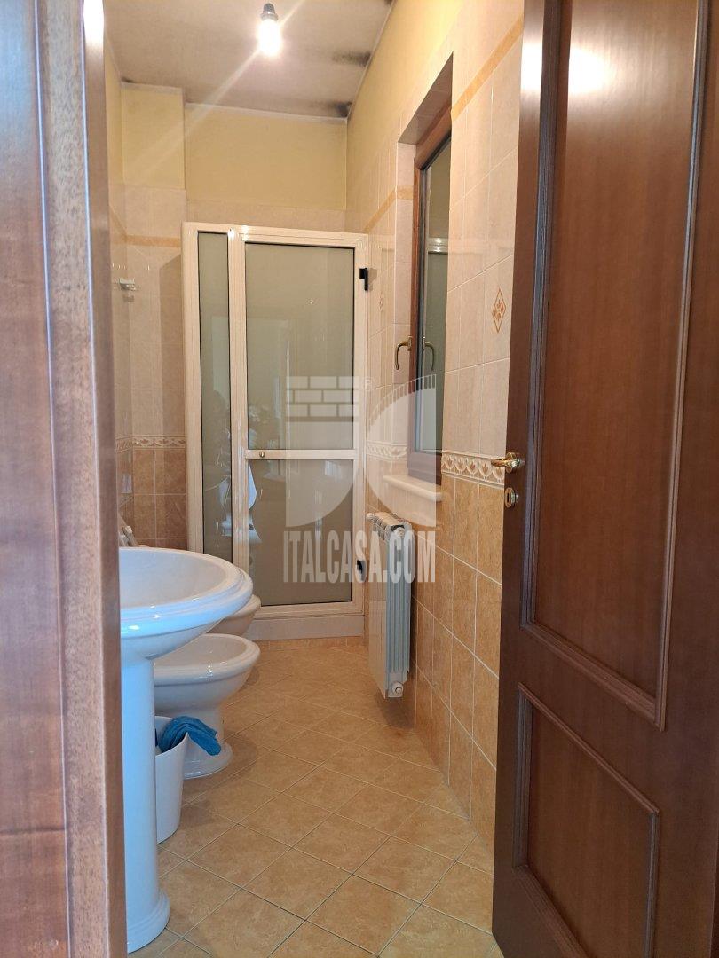 Villa Unifamiliare in vendita a Crotone