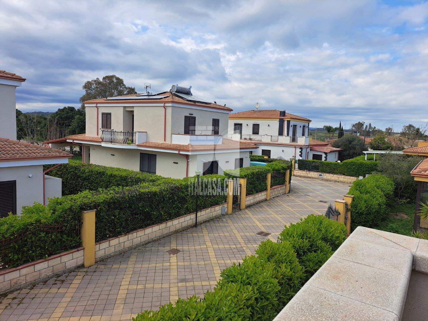 Villa Unifamiliare in vendita a Crotone