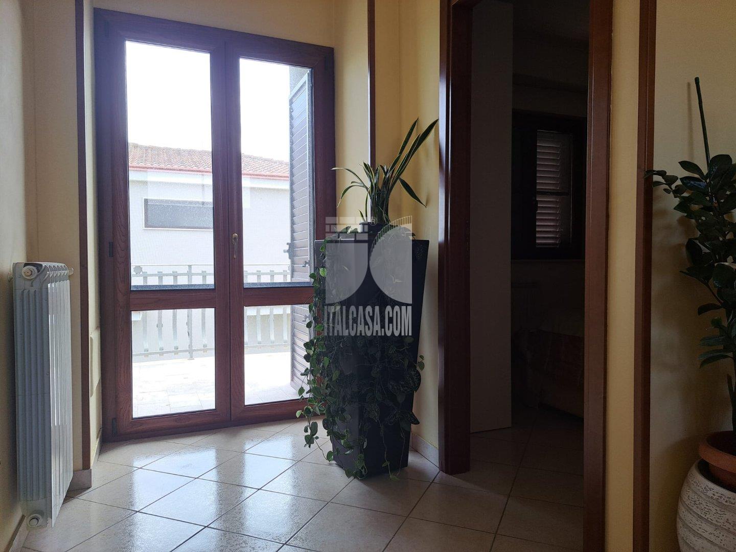 Villa Unifamiliare in vendita a Crotone