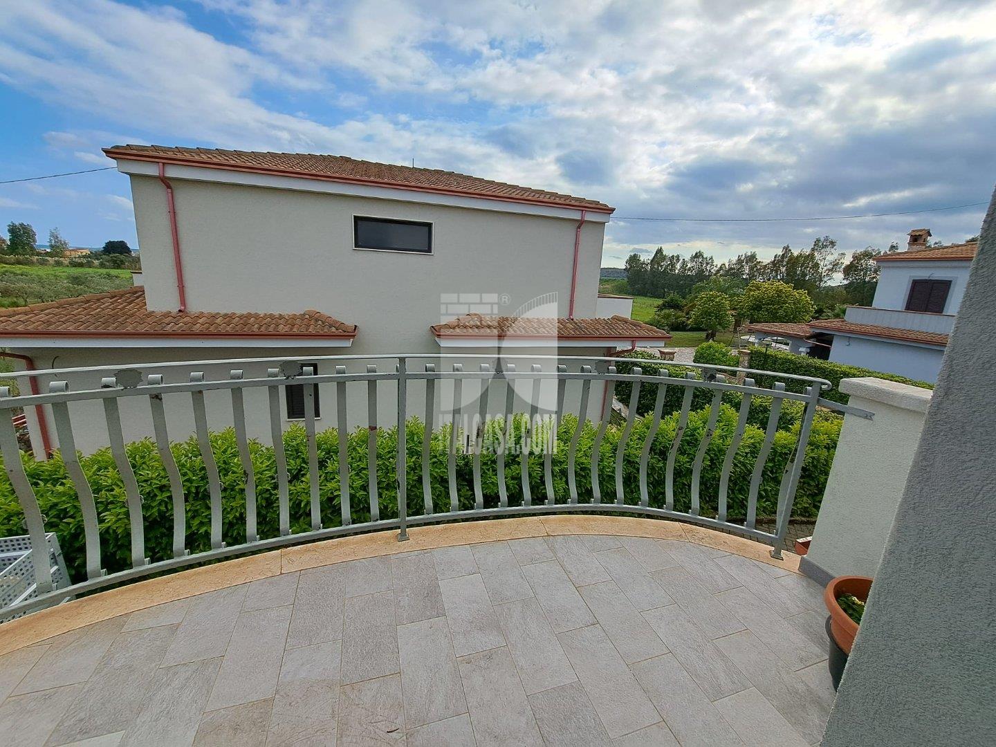 Villa Unifamiliare in vendita a Crotone