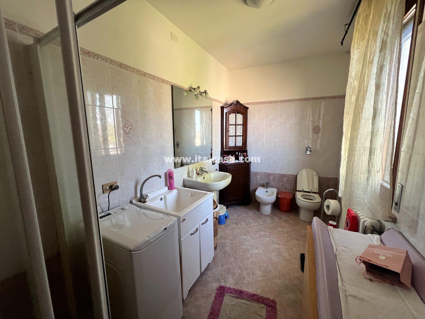 Appartamento in vendita a Curtatone