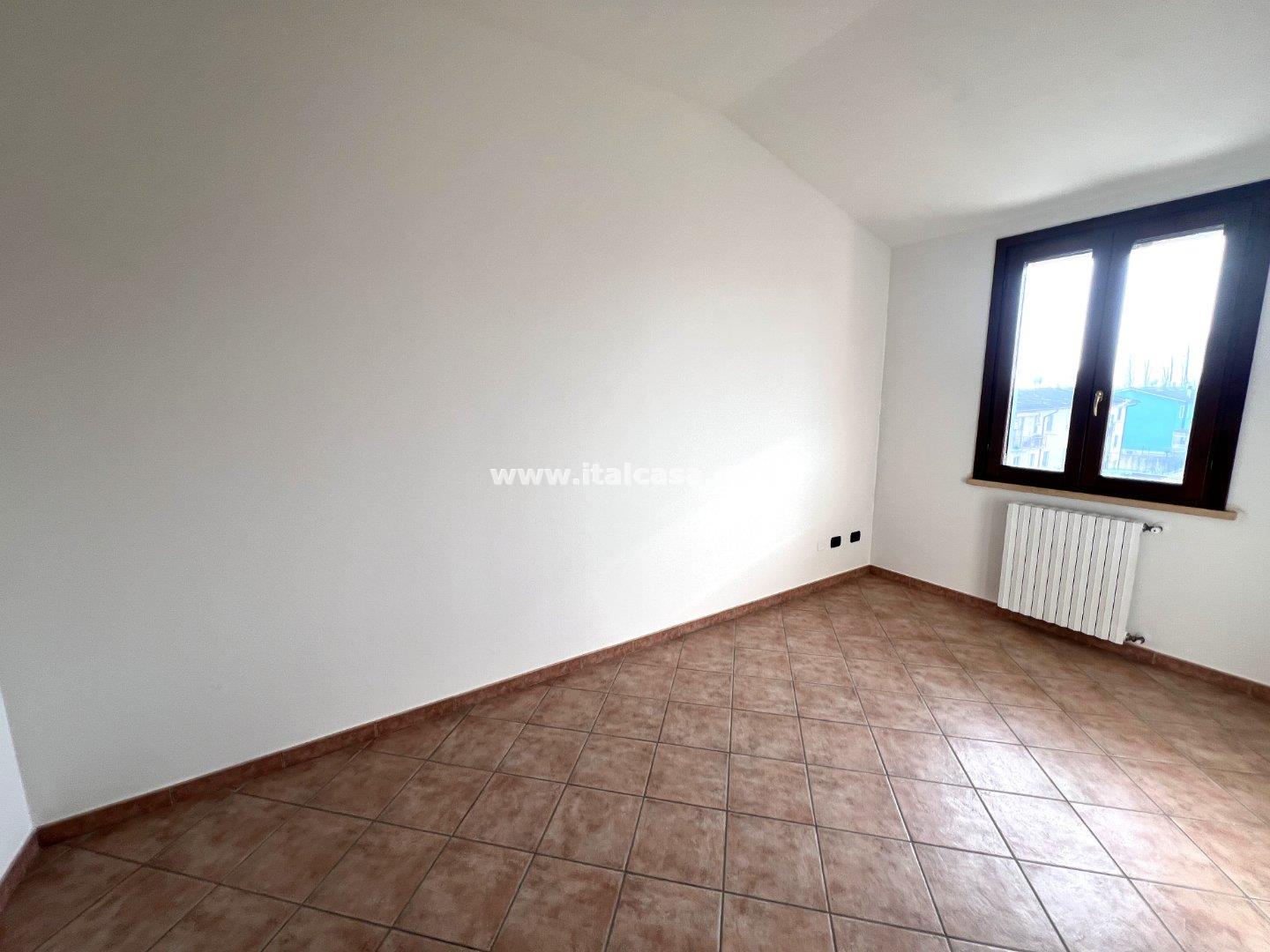 Appartamento in vendita a Curtatone