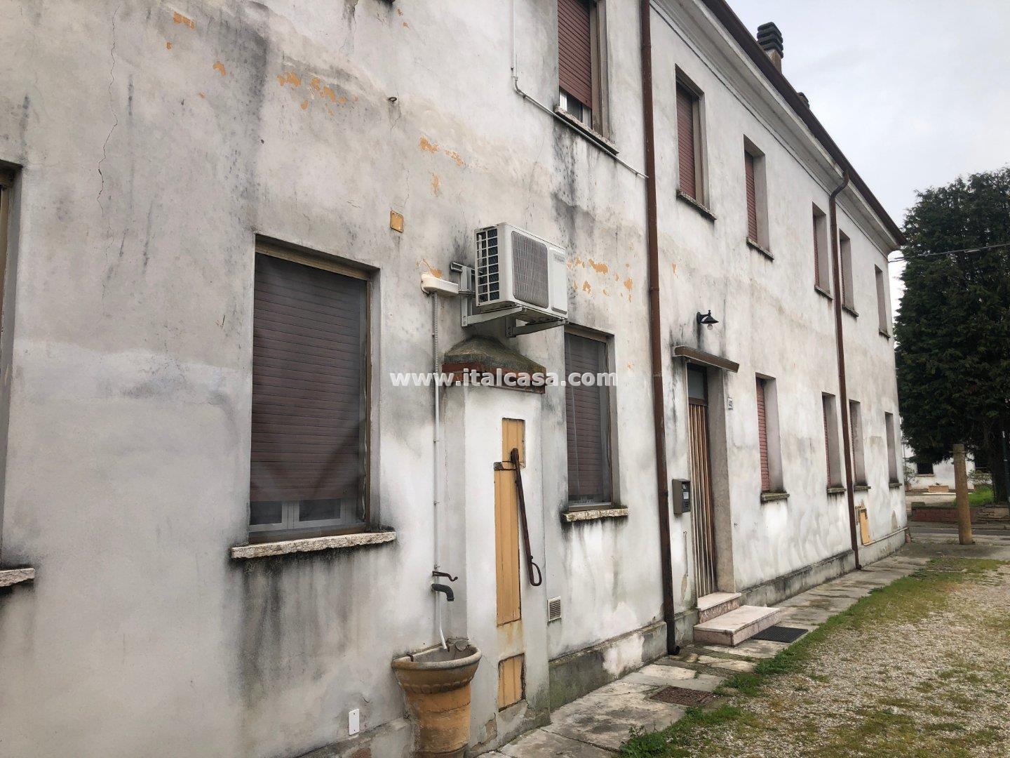 Casa Unifamiliare in vendita a Marcaria