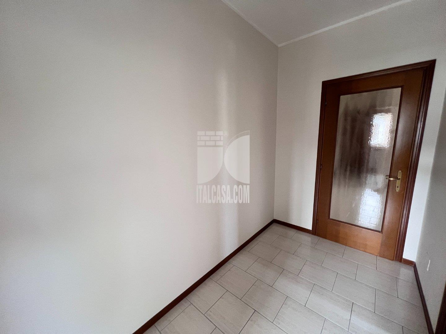 Appartamento in affitto a Borgo Virgilio