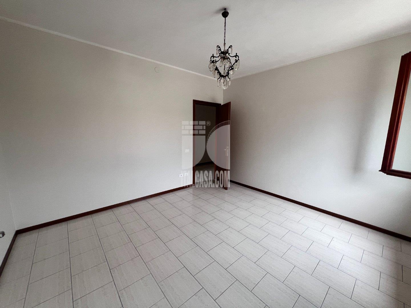 Appartamento in affitto a Borgo Virgilio