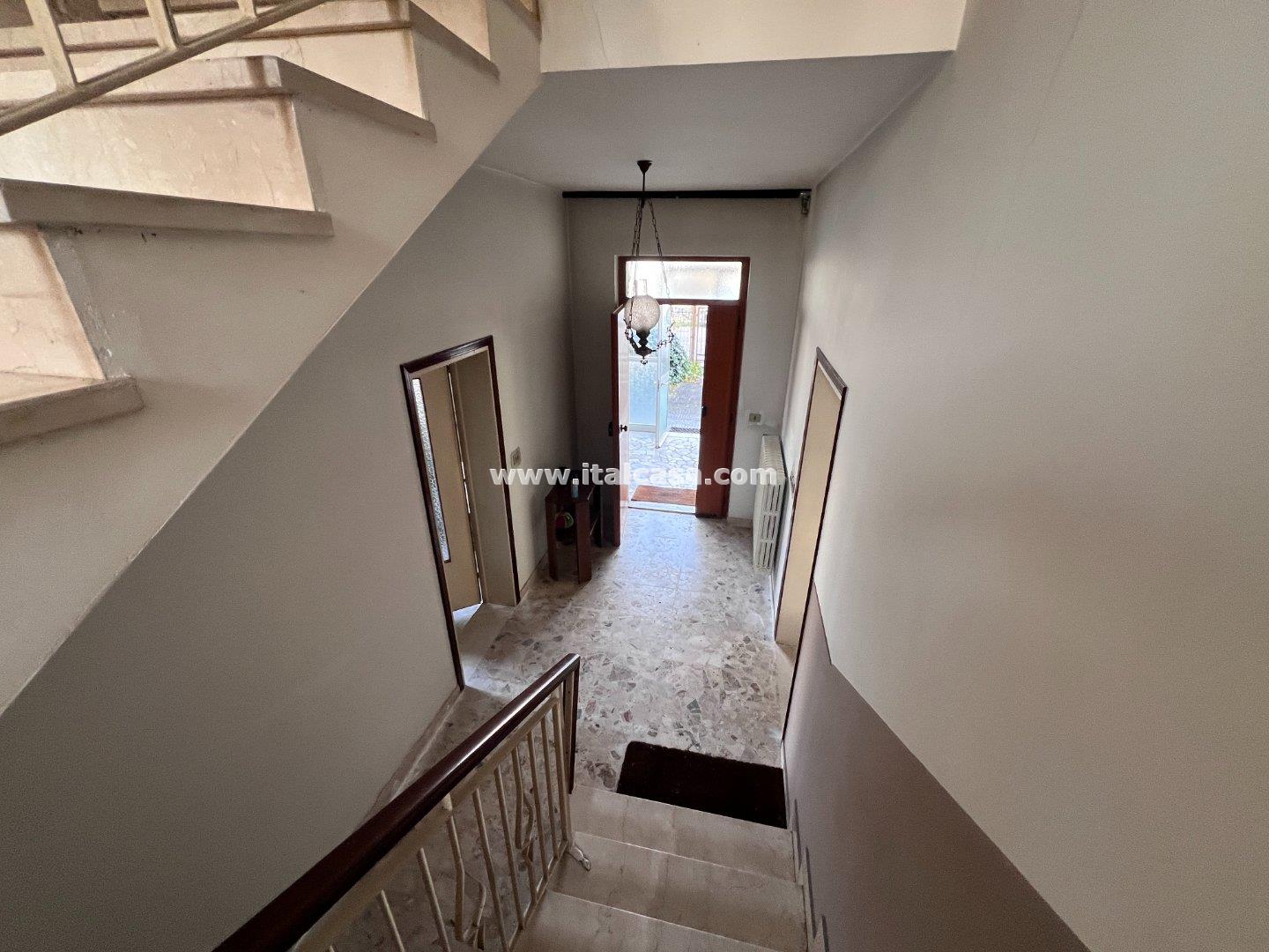 Villa Unifamiliare in vendita a Curtatone