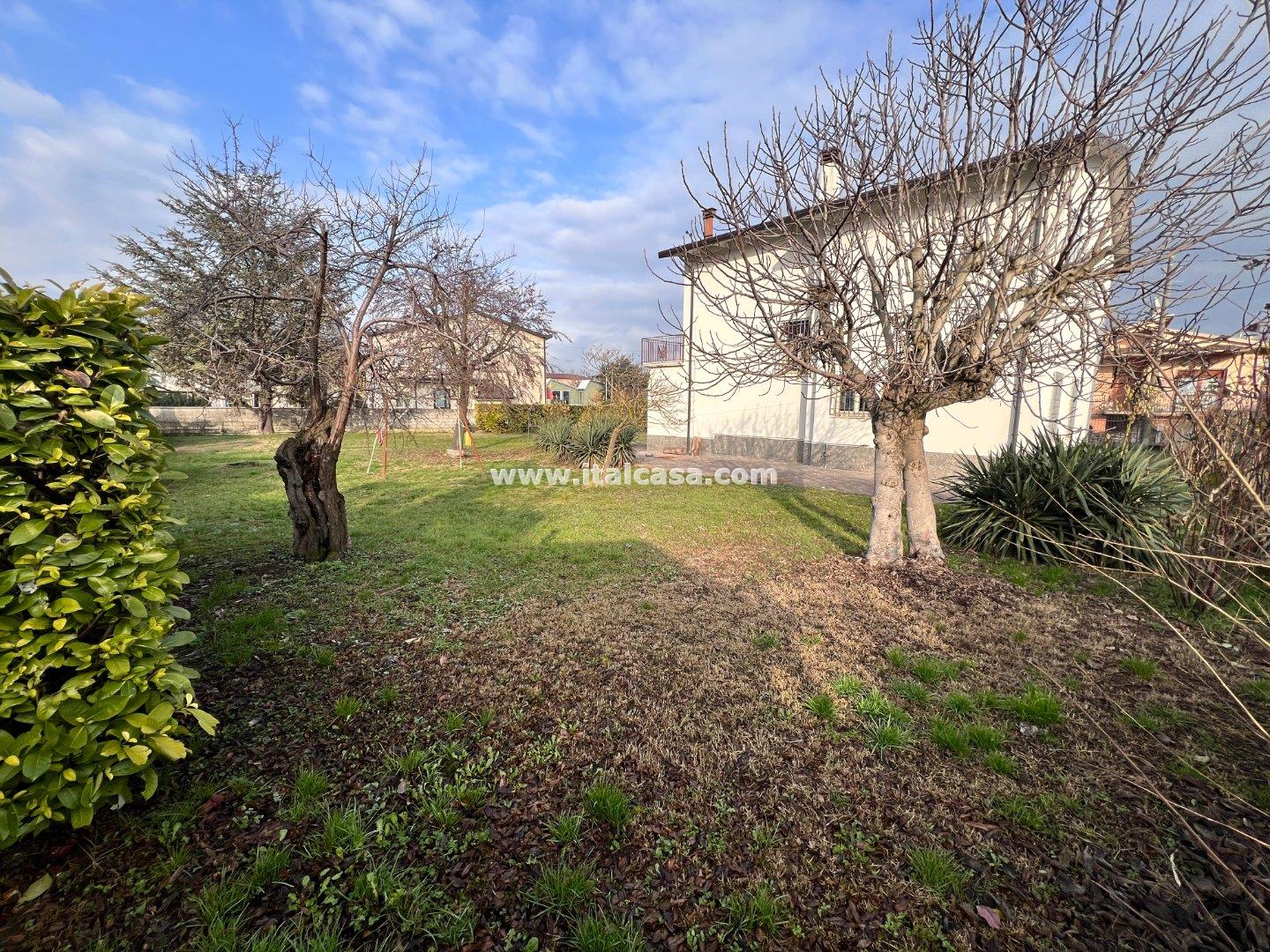 Villa Unifamiliare in vendita a Curtatone