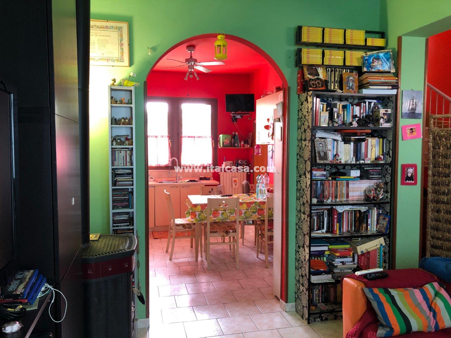 Villa Bifamiliare in vendita a Curtatone