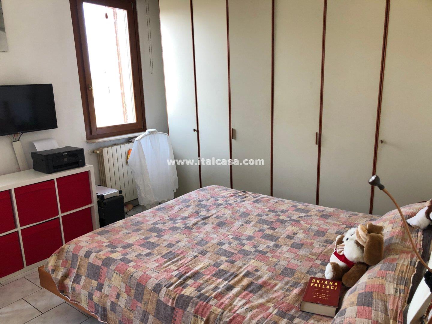 Villa Bifamiliare in vendita a Curtatone