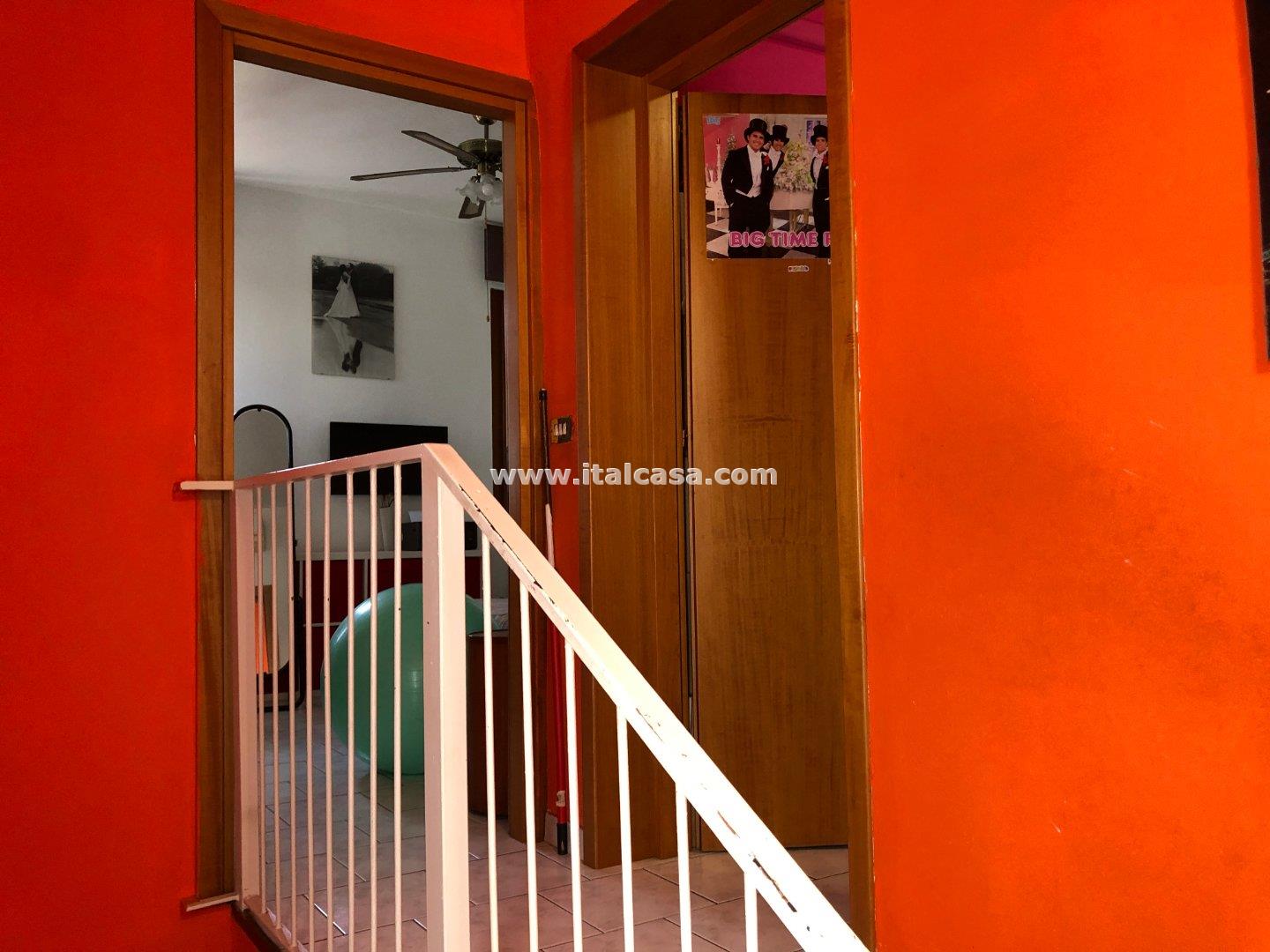 Villa Bifamiliare in vendita a Curtatone