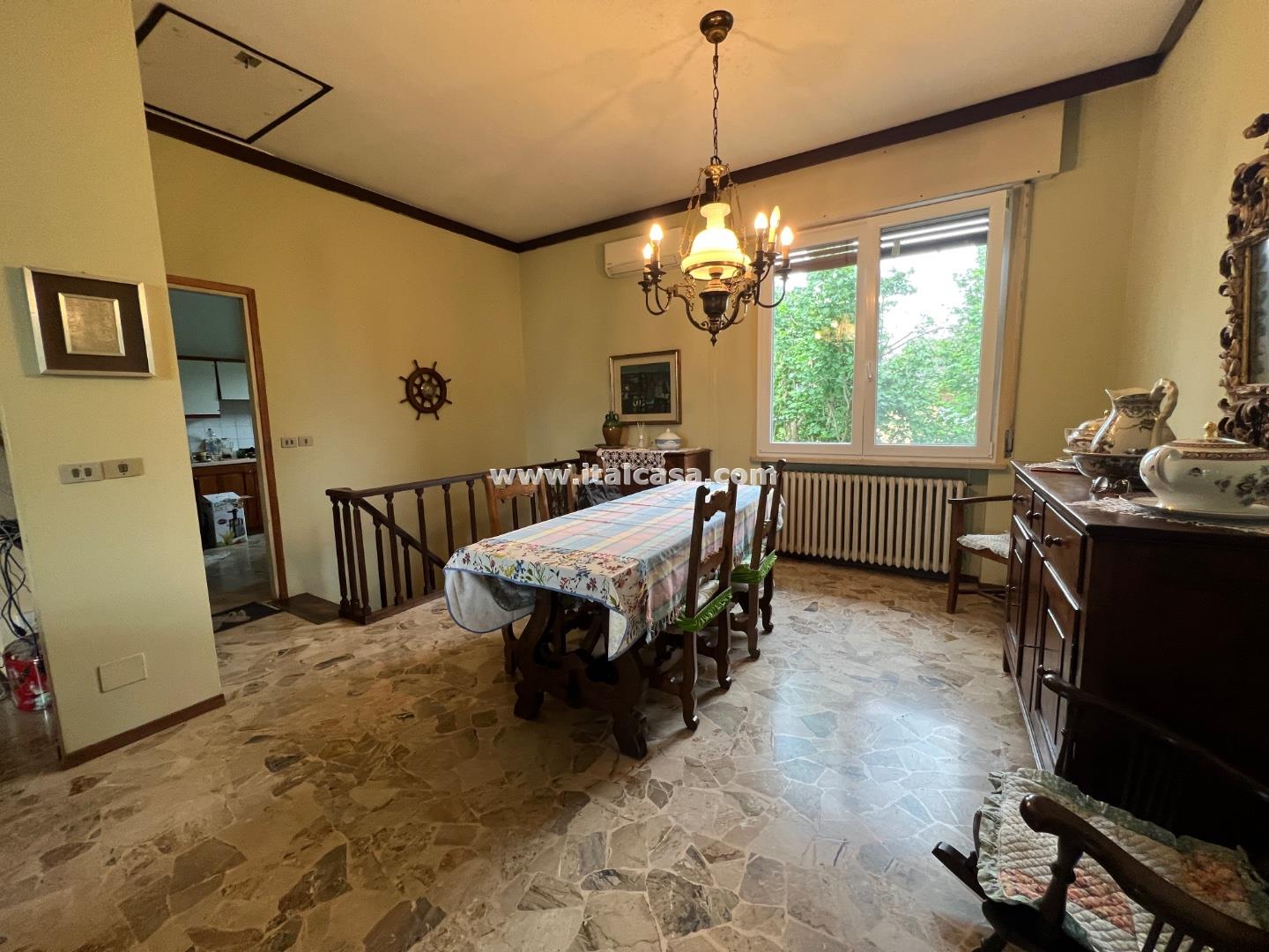 Villa Unifamiliare in vendita a Curtatone