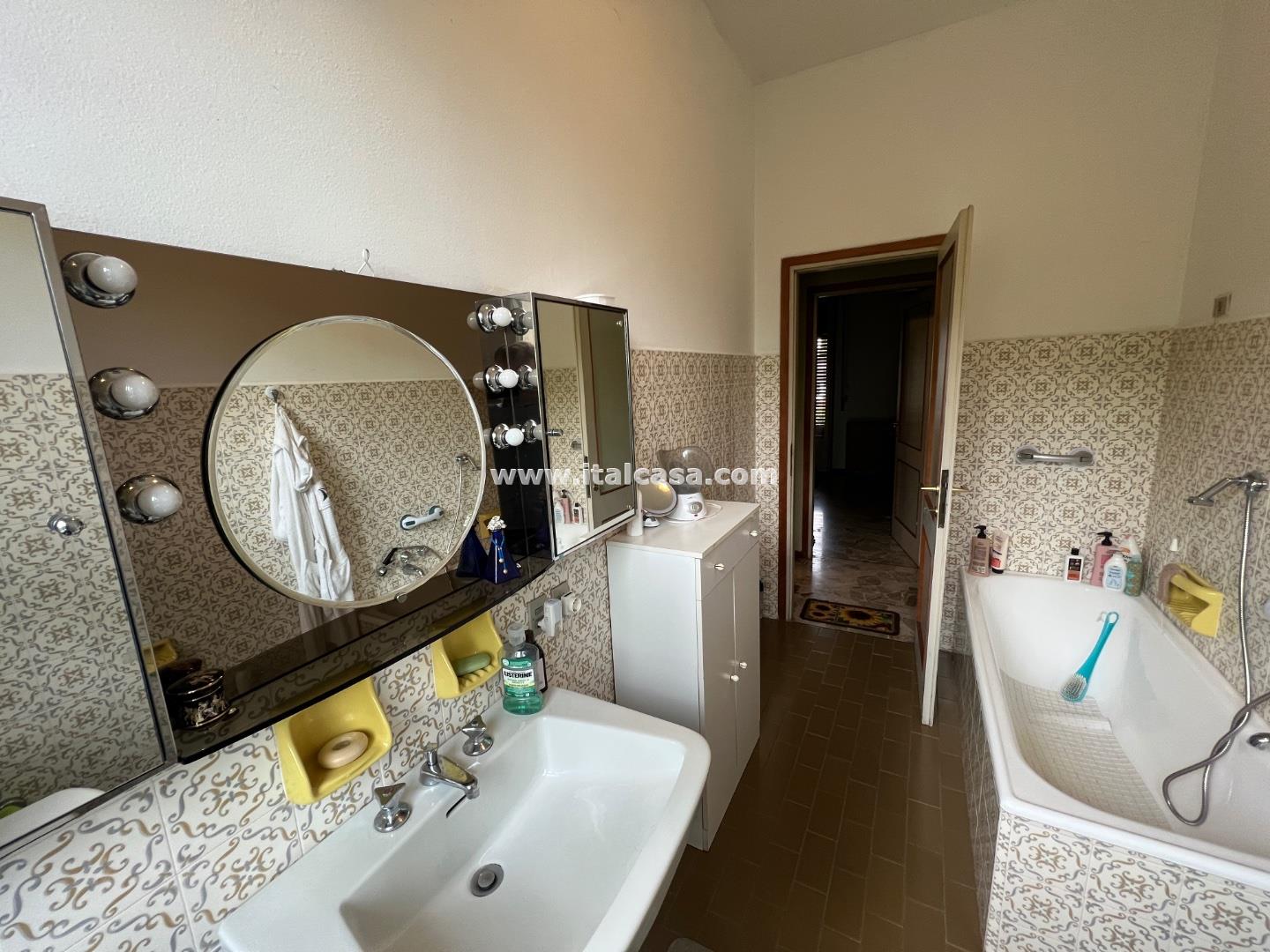 Villa Unifamiliare in vendita a Curtatone