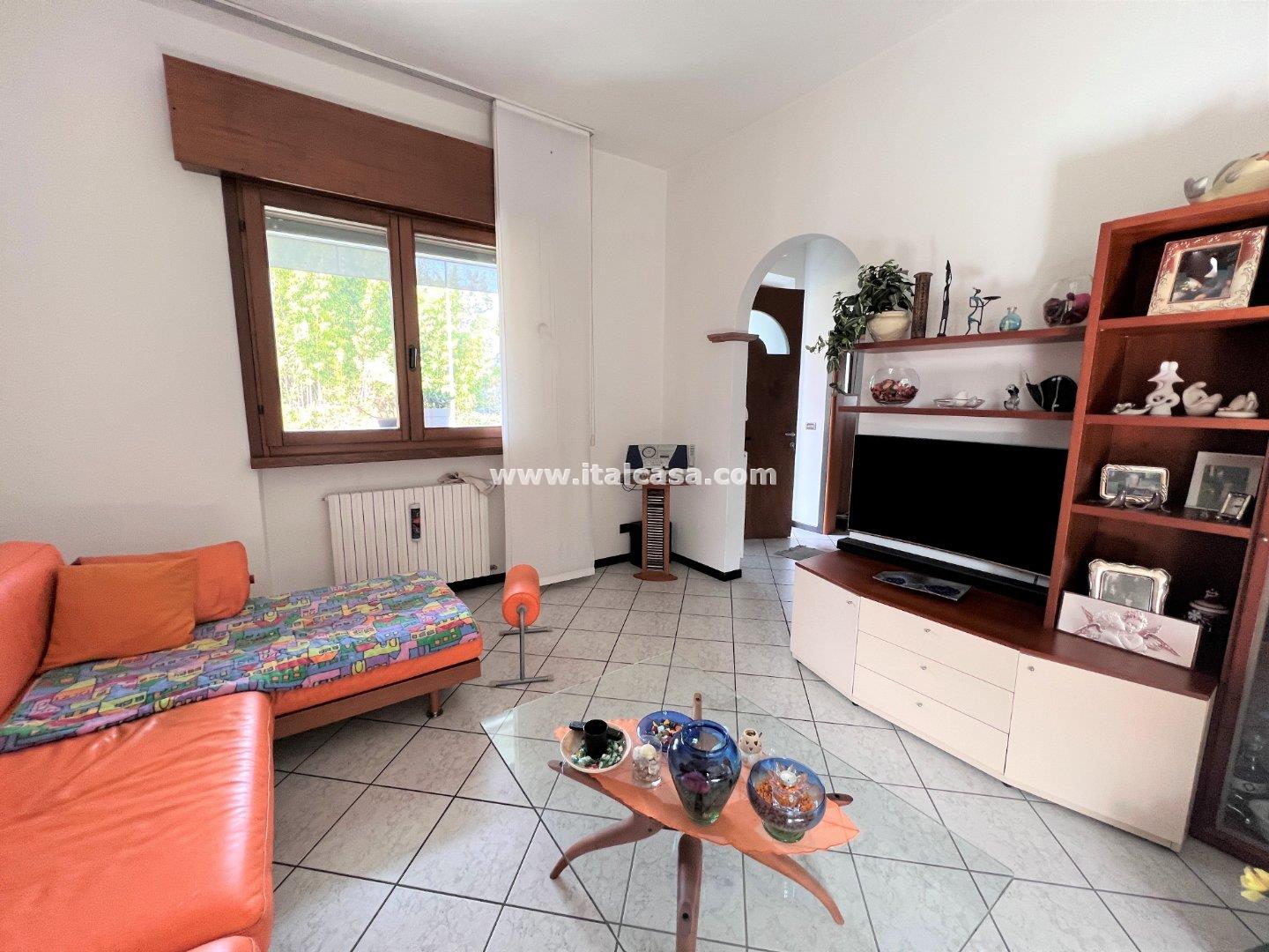 Villa Unifamiliare in vendita a Borgo Virgilio