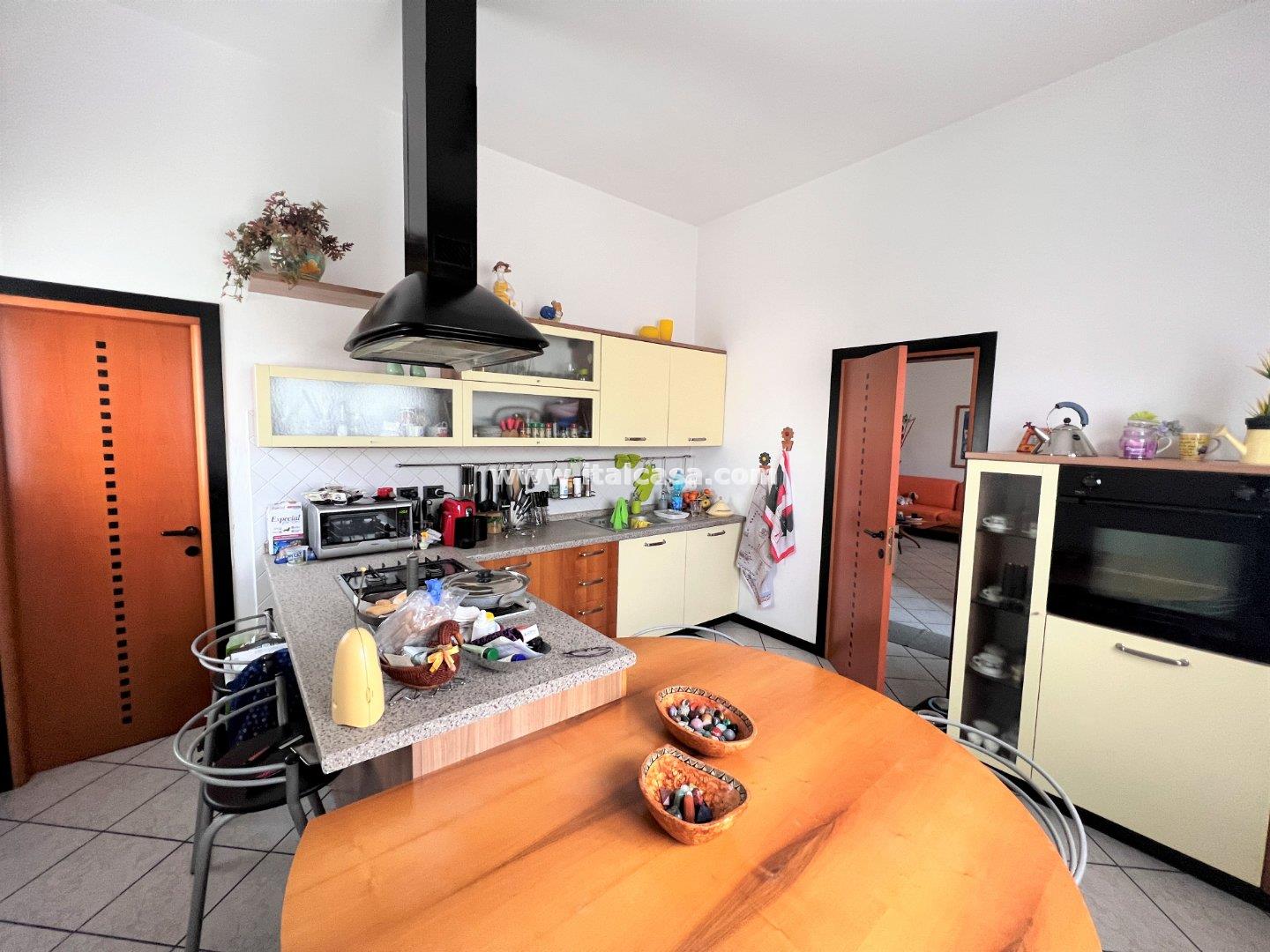 Villa Unifamiliare in vendita a Borgo Virgilio