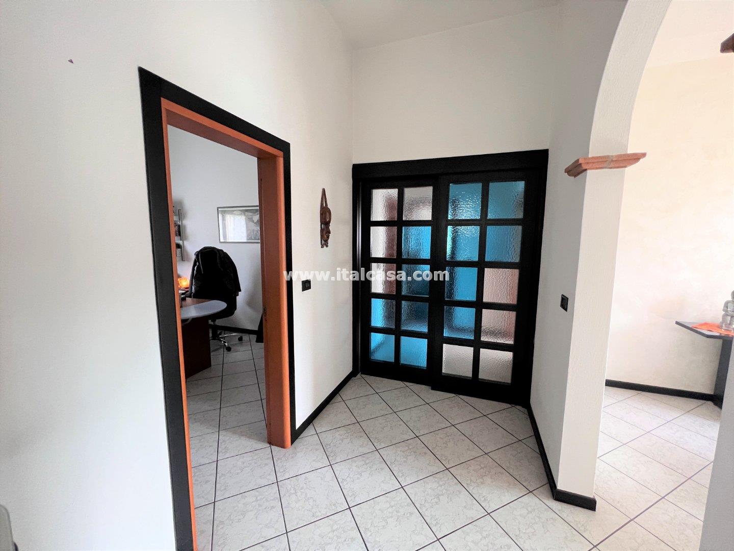Villa Unifamiliare in vendita a Borgo Virgilio