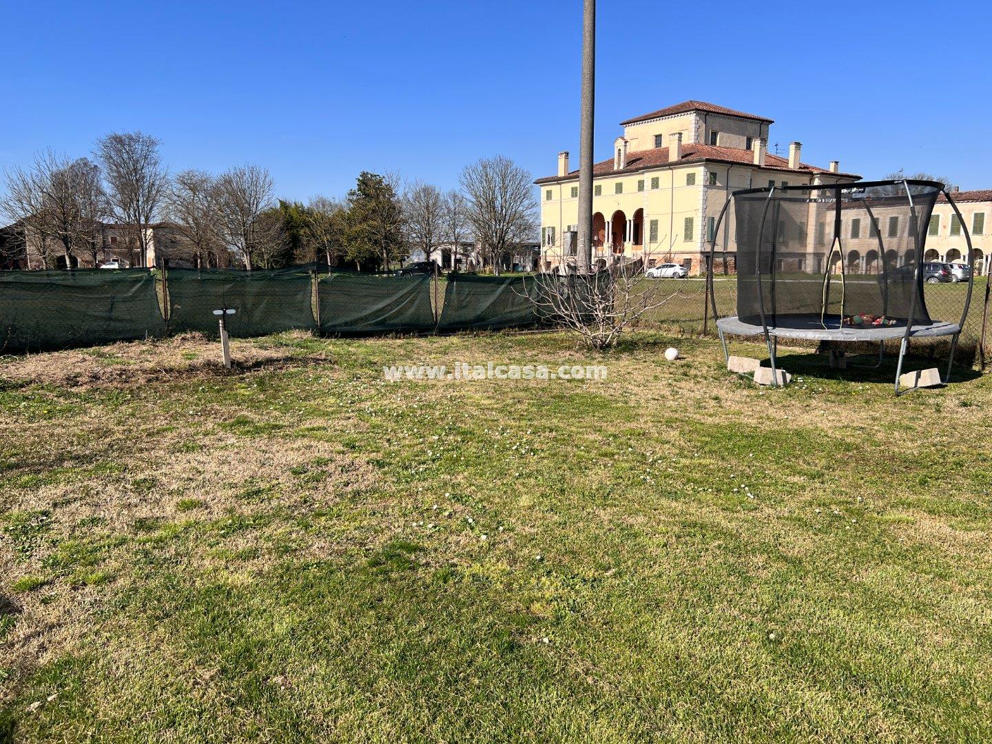 Villa Unifamiliare in vendita a Bagnolo San Vito
