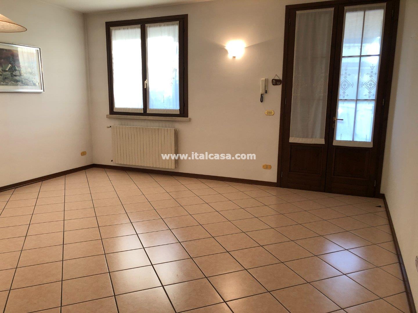 Villa Bifamiliare in vendita a Curtatone