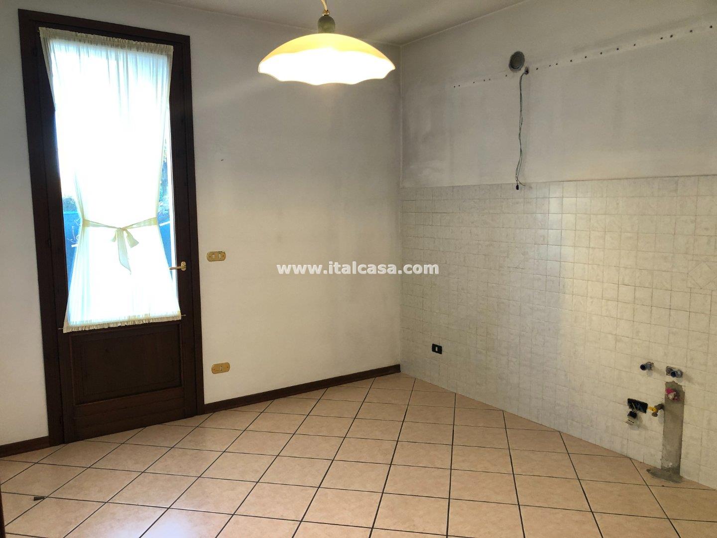 Villa Bifamiliare in vendita a Curtatone