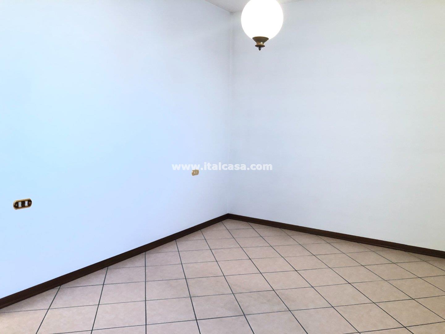 Villa Bifamiliare in vendita a Curtatone