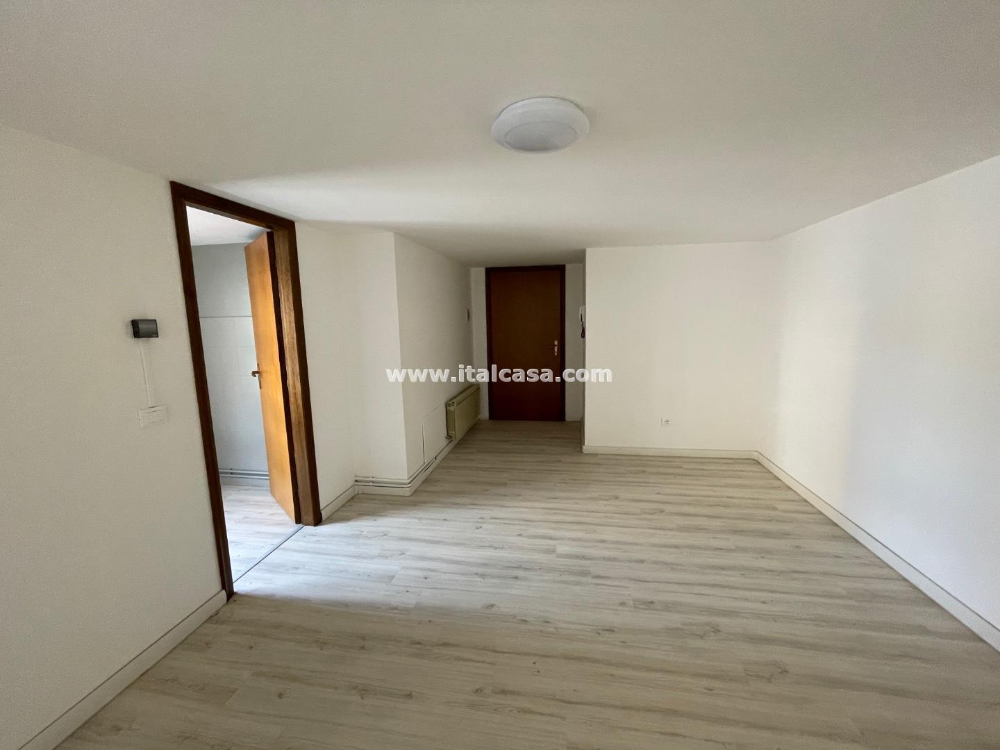 Ufficio in affitto a Bagnolo San Vito