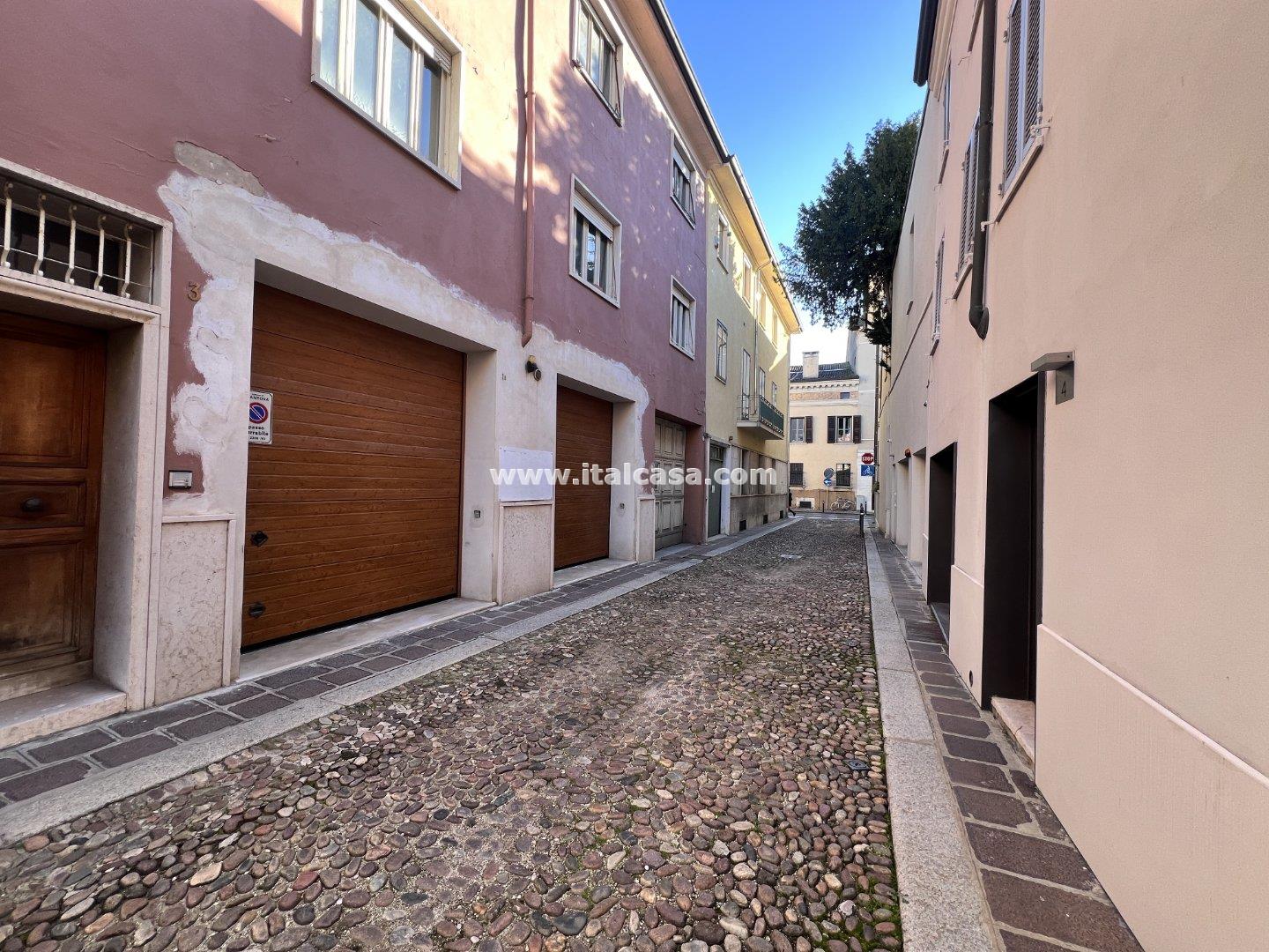 Appartamento in vendita a Mantova