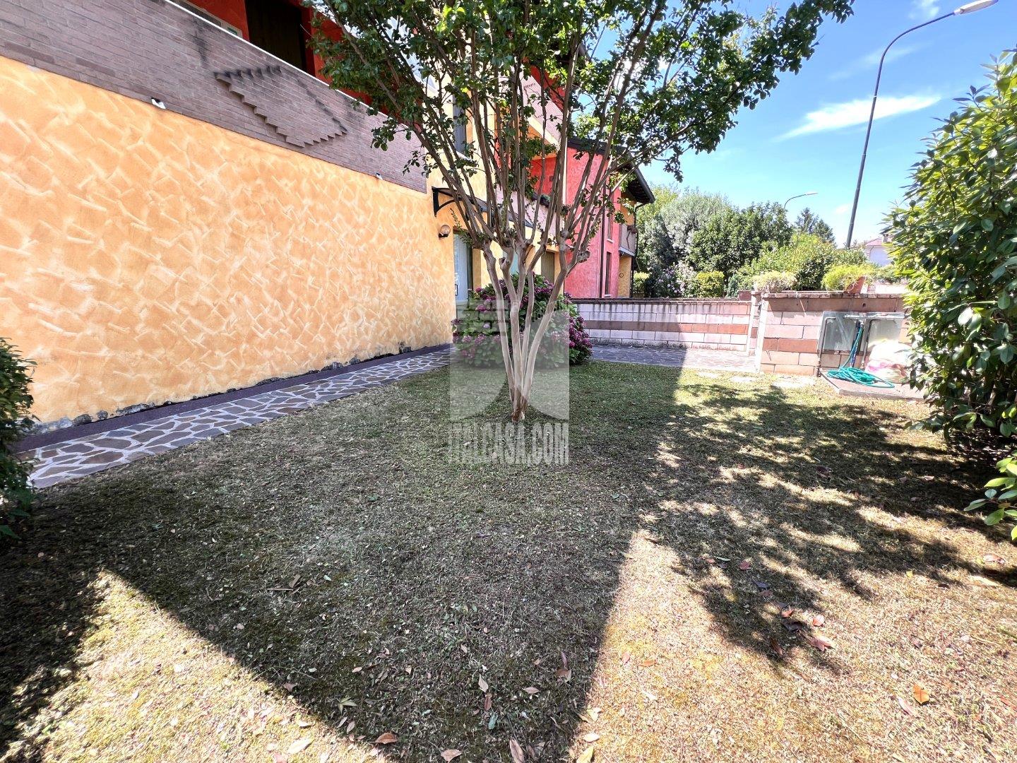 Appartamento in vendita a Curtatone