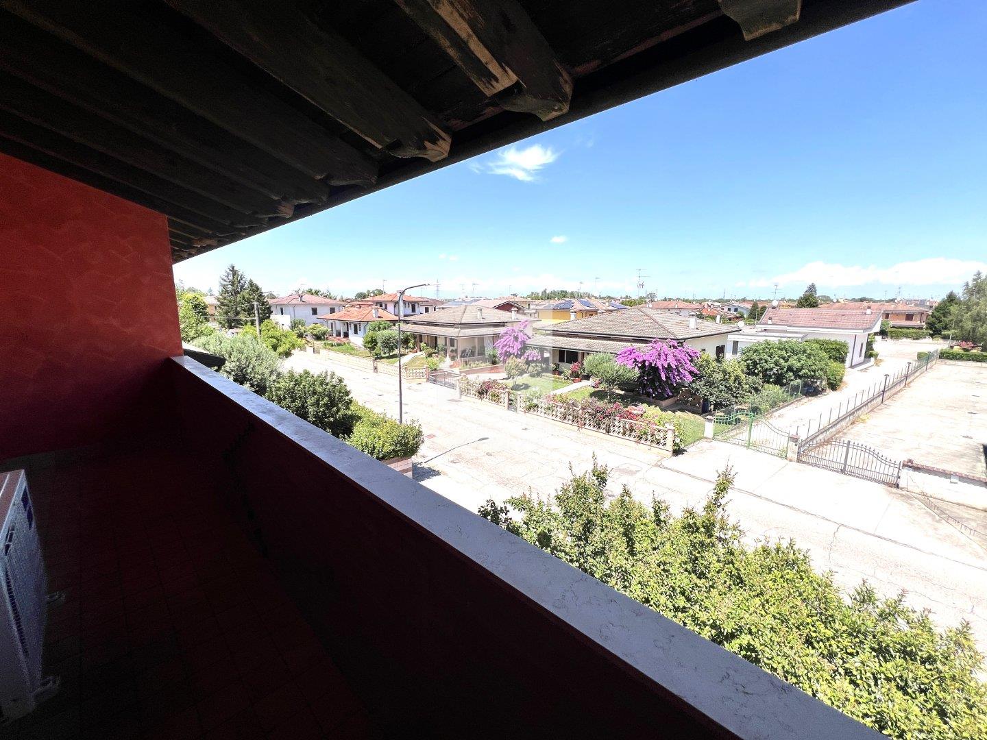 Appartamento in vendita a Curtatone