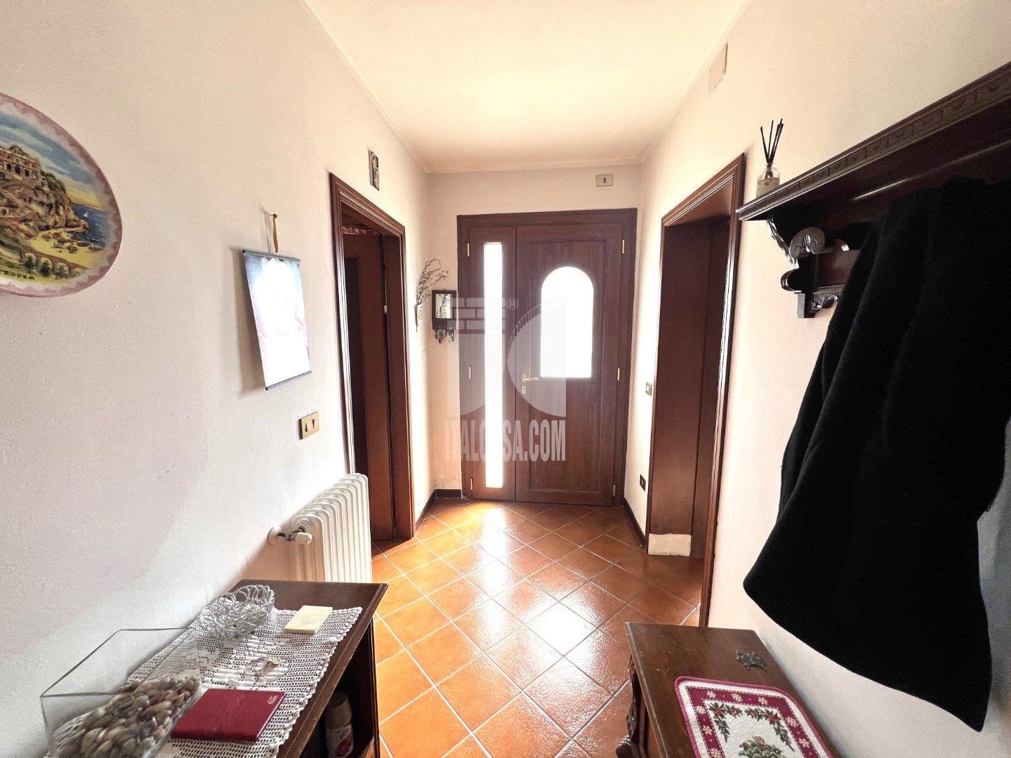 Appartamento in vendita a Curtatone