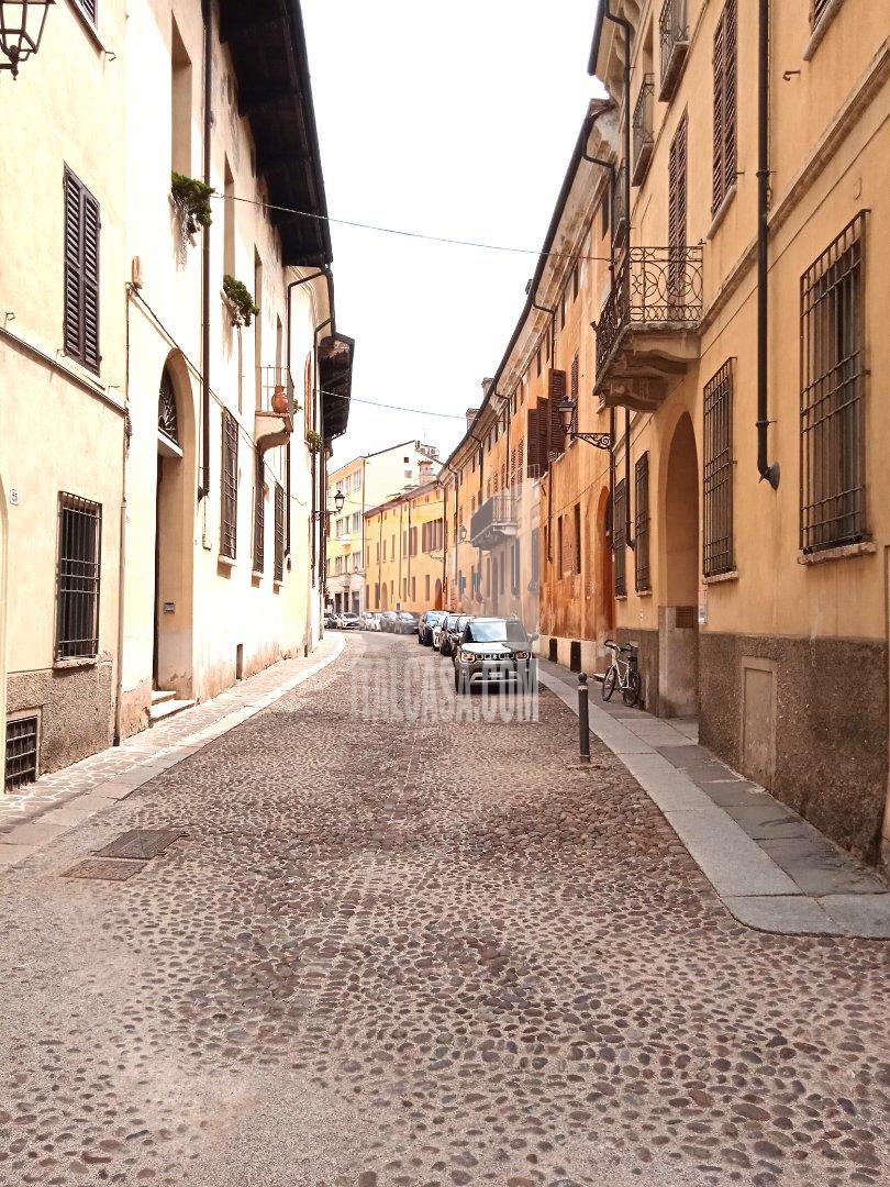 Appartamento in vendita a Mantova
