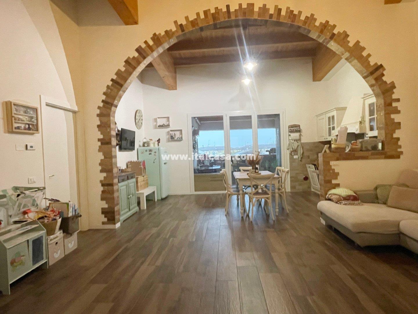 Attico in vendita a Mantova