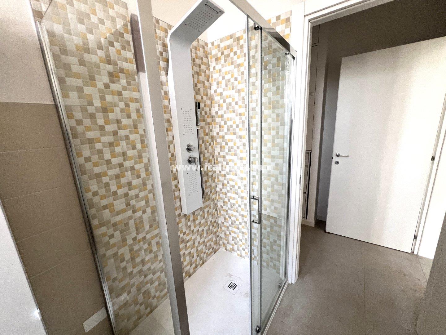 Appartamento in vendita a Curtatone