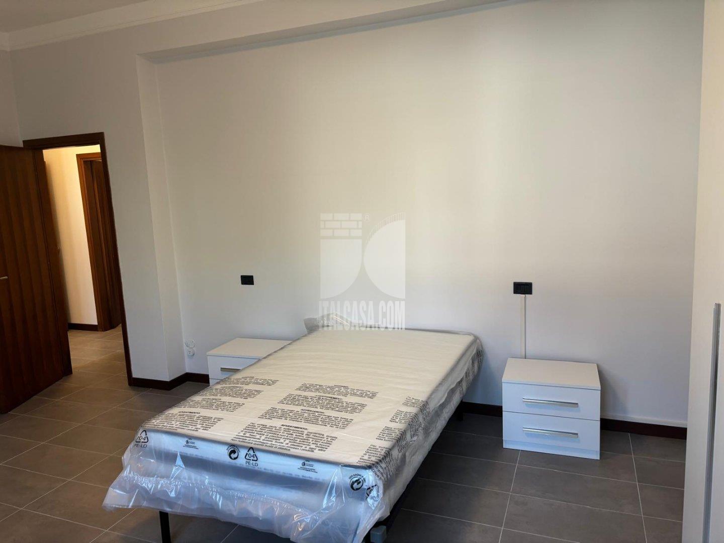 Stanza in Appartamento in affitto a Curtatone