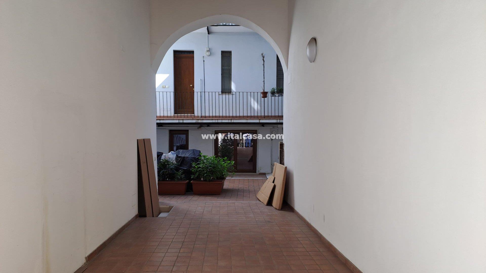 Appartamento in vendita a Mantova