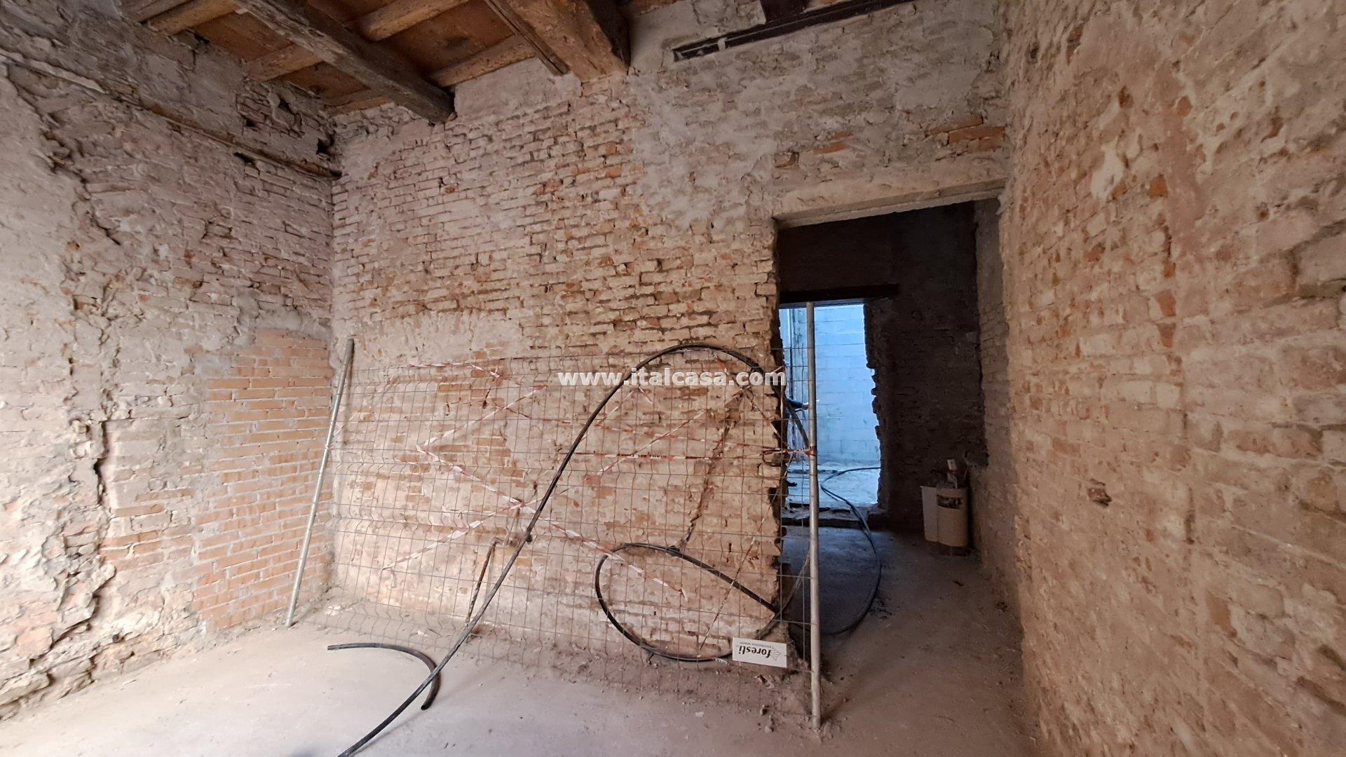 Appartamento in vendita a Mantova