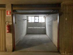Box / Autorimessa in vendita a Mantova
