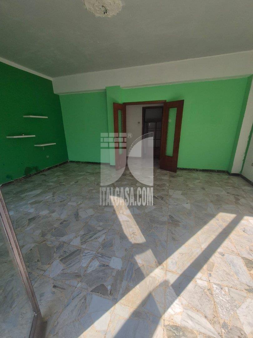 Appartamento in vendita a Crotone