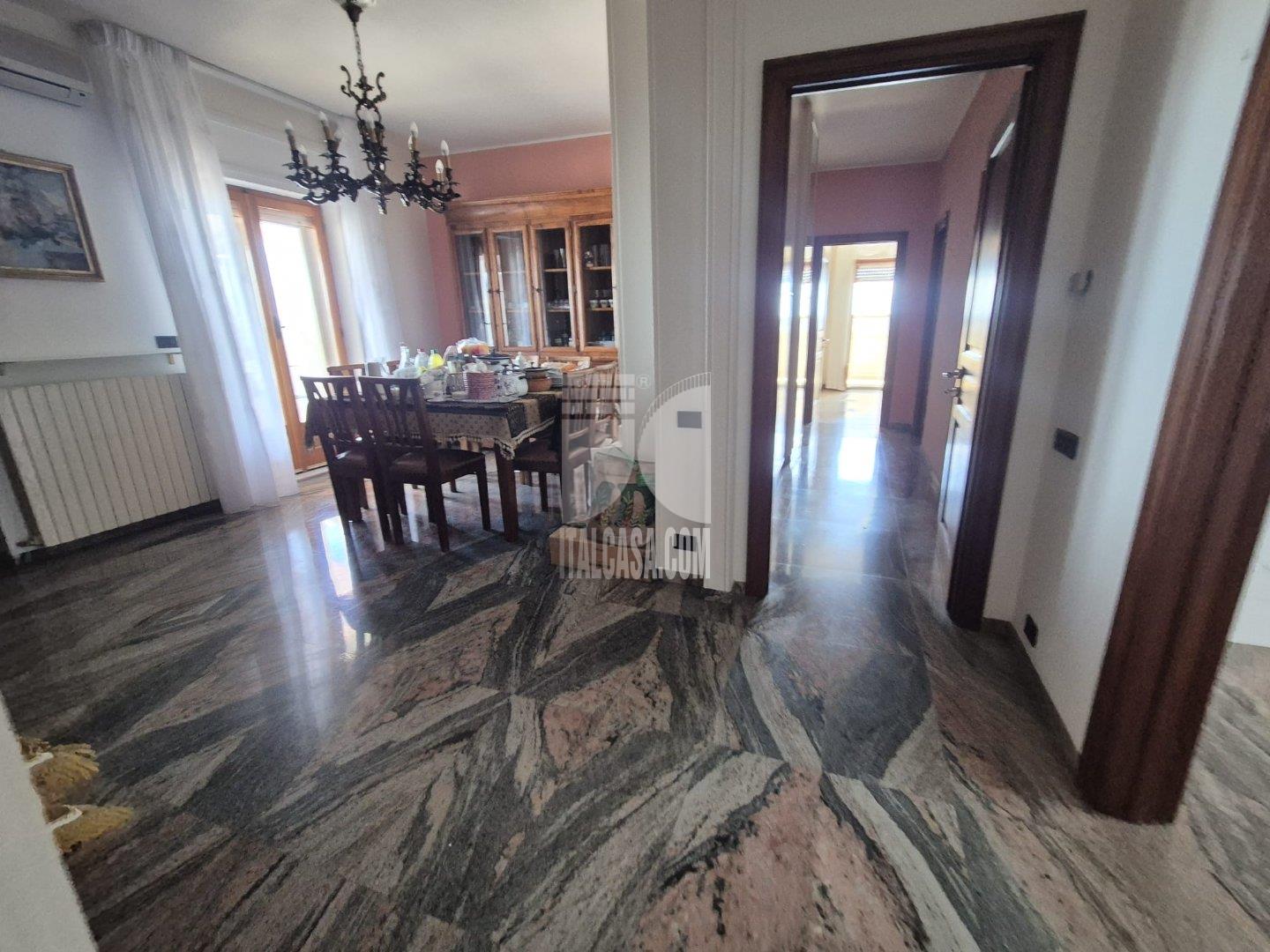 Appartamento in vendita a Crotone