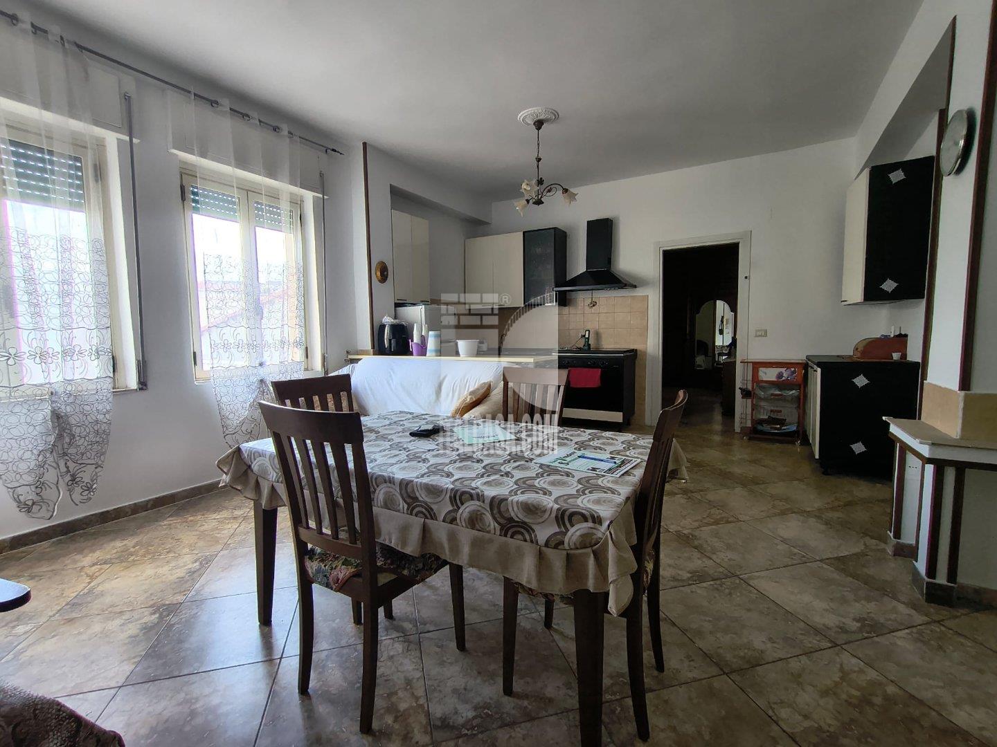 Appartamento in affitto a Crotone