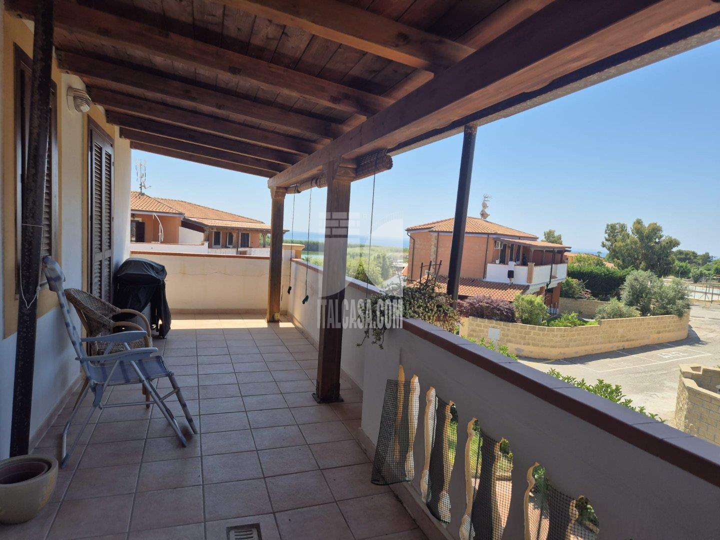 Appartamento in vendita a Isola di Capo Rizzuto