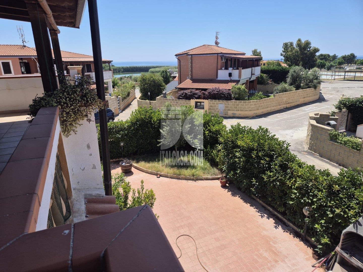 Appartamento in vendita a Isola di Capo Rizzuto
