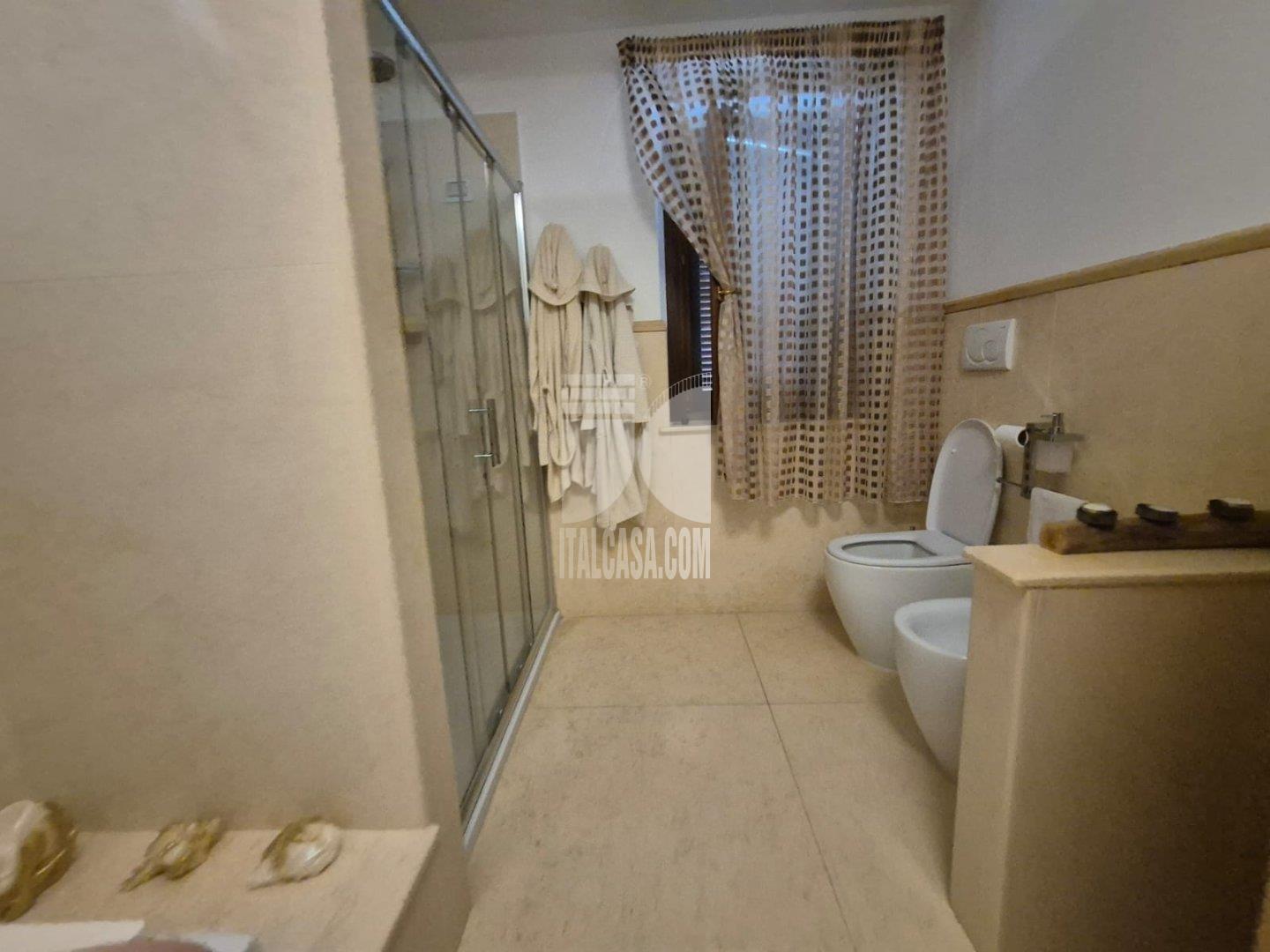 Villa Unifamiliare in vendita a Crotone