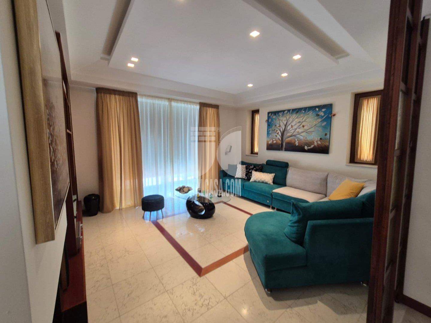 Villa Unifamiliare in vendita a Crotone